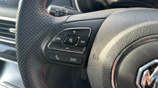 MG HS 1.5 T-GDI PHEV Trophy 5dr Auto Hatchback